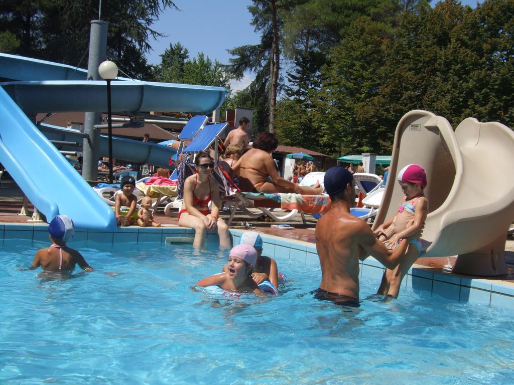 Camping Villaggio Italgest SantʼArcangelo Exteriör bild