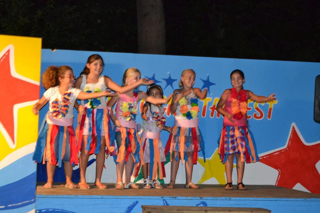 Camping Villaggio Italgest SantʼArcangelo Exteriör bild