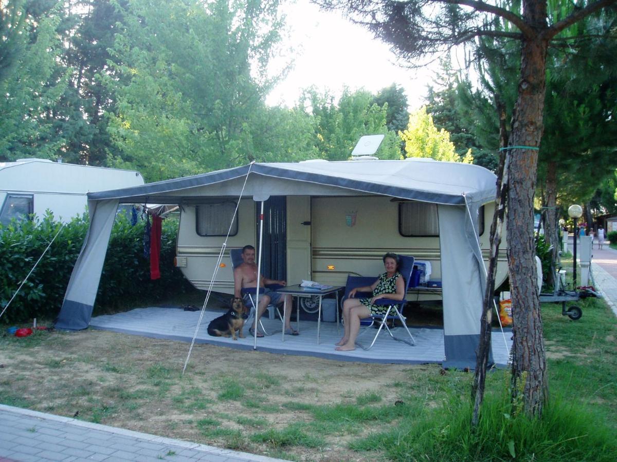 Camping Villaggio Italgest SantʼArcangelo Exteriör bild